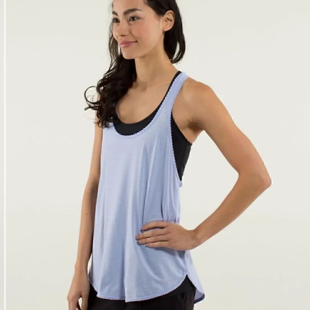 Lululemon 105 F Singlet *Silver
Heathered Lavender Dusk